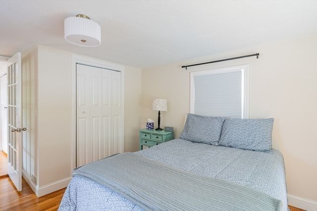 10 Richards Rd, Weymouth, MA 02189