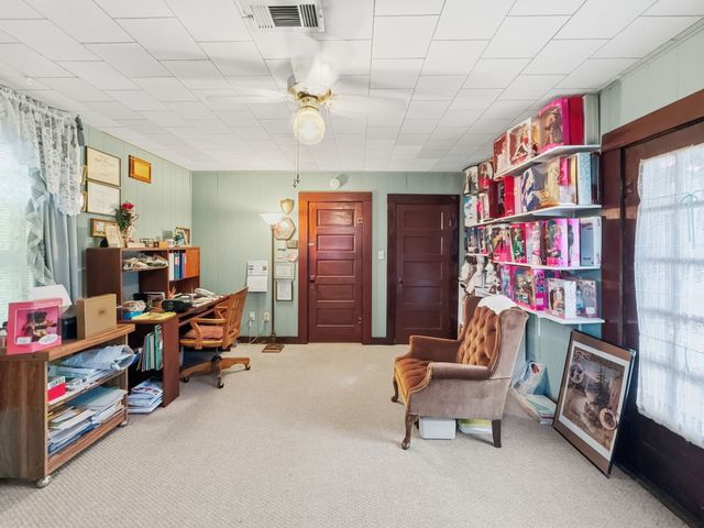 802 E Main Street, Hamilton, TX 76531