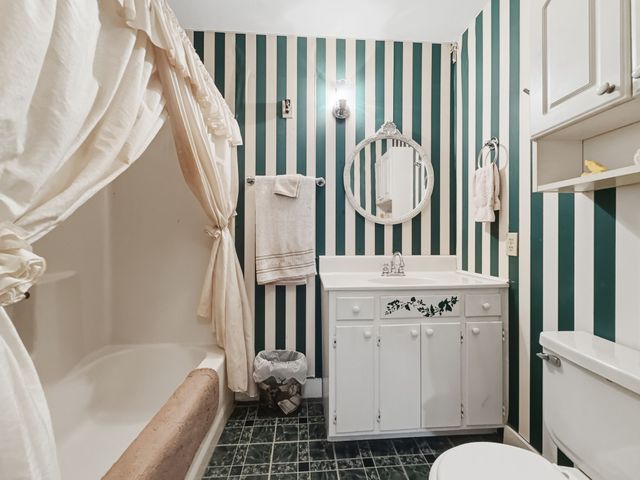 802 E Main Street, Hamilton, TX 76531