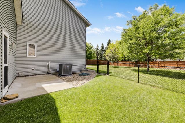 19951 Excelsior Lane, Farmington, MN 55024