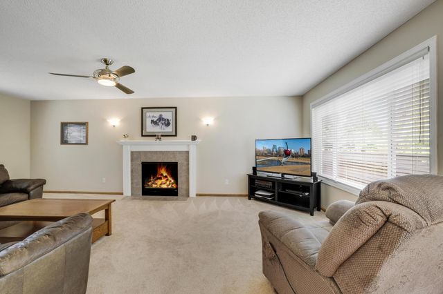 19951 Excelsior Lane, Farmington, MN 55024