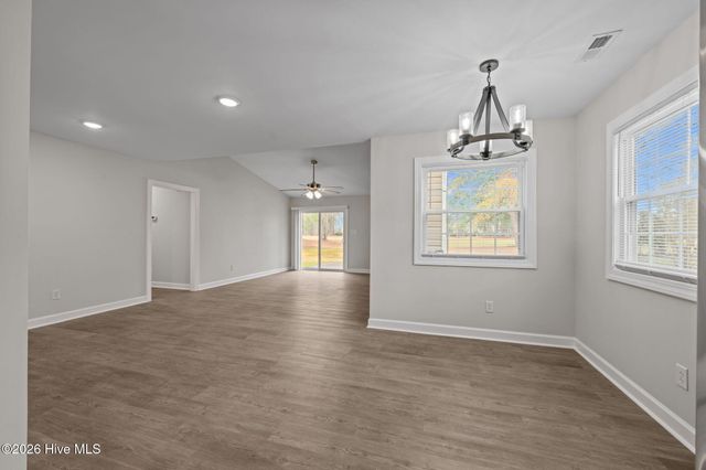 707 Plantation Drive, New Bern, NC 28562