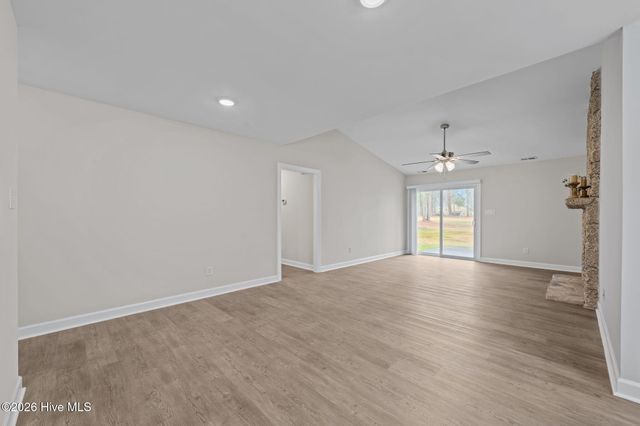 707 Plantation Drive, New Bern, NC 28562