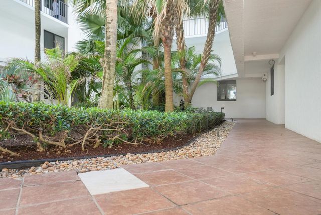 2575 S Ocean Boulevard 105s, Highland Beach, FL 33487