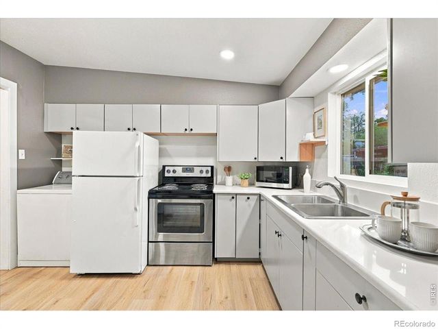 1617 Richards Place, Fort Collins, CO 80521