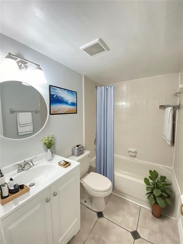 2468 CITRUS CLUB LANE 502, Orlando, FL 32839