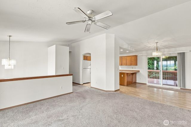 17615 Topper Court, Arlington, WA 98223