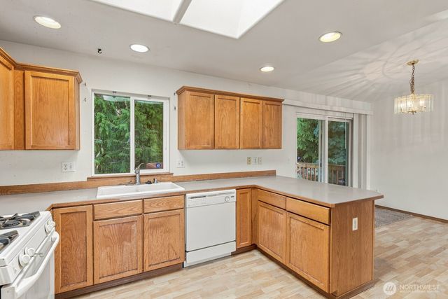17615 Topper Court, Arlington, WA 98223