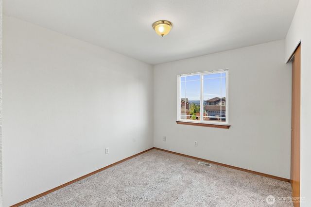 17615 Topper Court, Arlington, WA 98223