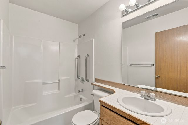 17615 Topper Court, Arlington, WA 98223