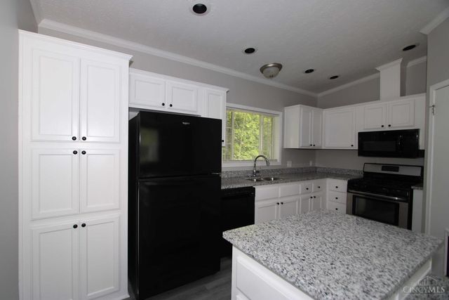 4223 E Fork Hills Drive, Williamsburg Twp, OH 45103