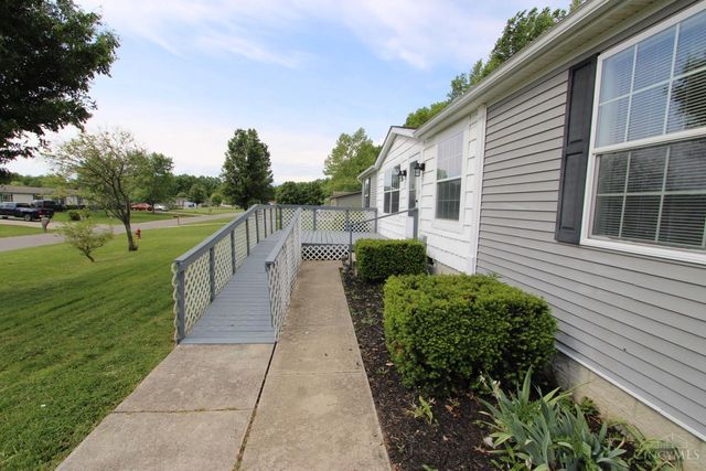 4223 E Fork Hills Drive, Williamsburg Twp, OH 45103