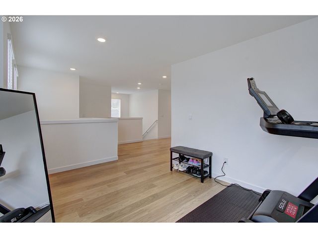 1119 W 15TH St, La Center, WA 98629