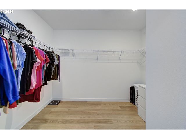 1119 W 15TH St, La Center, WA 98629