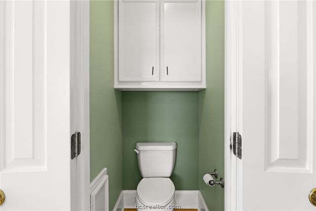 8405 Whiterose Court, College Station, TX 77845