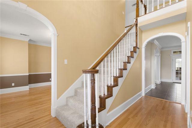 8405 Whiterose Court, College Station, TX 77845