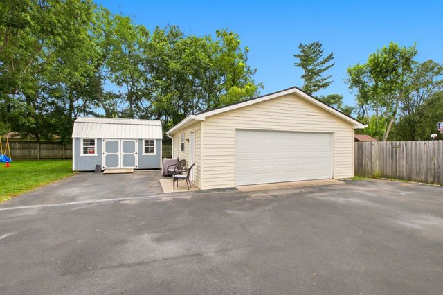 1014 Hickory Ct, Lebanon, TN 37087