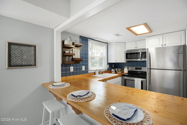 2029 Eastwood Road Apt 127, Wilmington, NC 28403