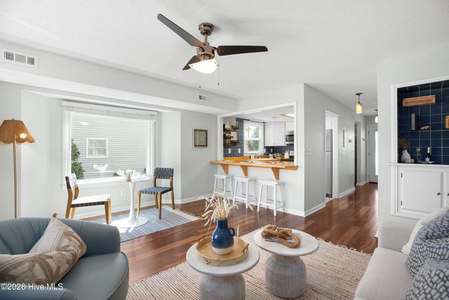 2029 Eastwood Road Apt 127, Wilmington, NC 28403