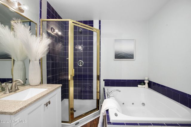 2029 Eastwood Road Apt 127, Wilmington, NC 28403