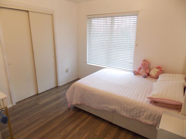 8220 Camino San Martin SW, Albuquerque, NM 87121