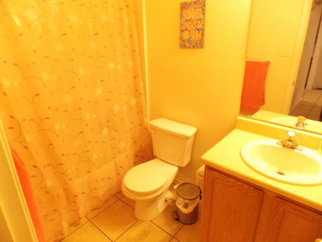 8220 Camino San Martin SW, Albuquerque, NM 87121