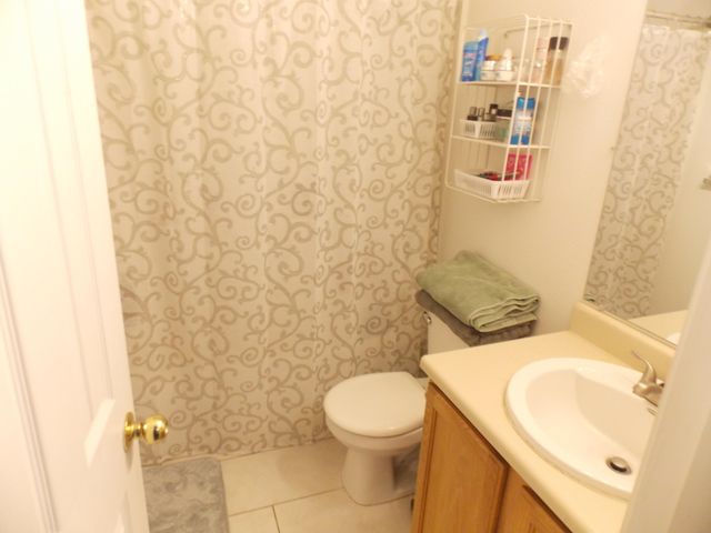 8220 Camino San Martin SW, Albuquerque, NM 87121