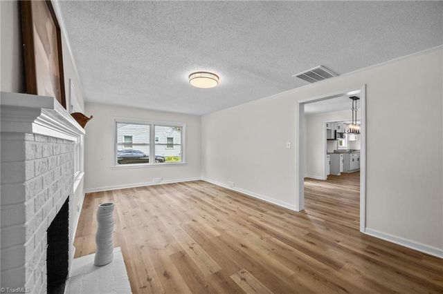 4622 S Main Street, Winston-salem, NC 27127