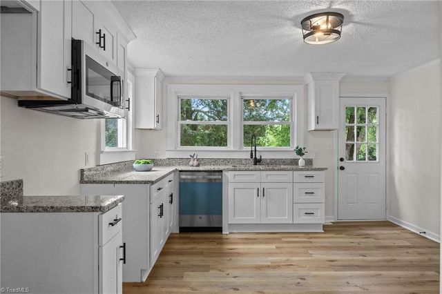 4622 S Main Street, Winston-salem, NC 27127