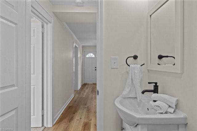 4622 S Main Street, Winston-salem, NC 27127