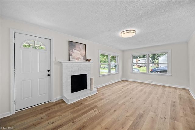 4622 S Main Street, Winston-salem, NC 27127