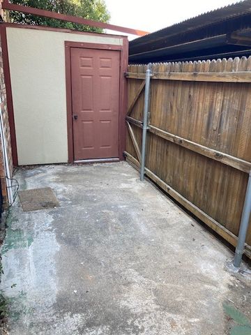1819 E Grauwyler Road 171, Irving, TX 75061