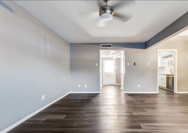 1819 E Grauwyler Road 171, Irving, TX 75061