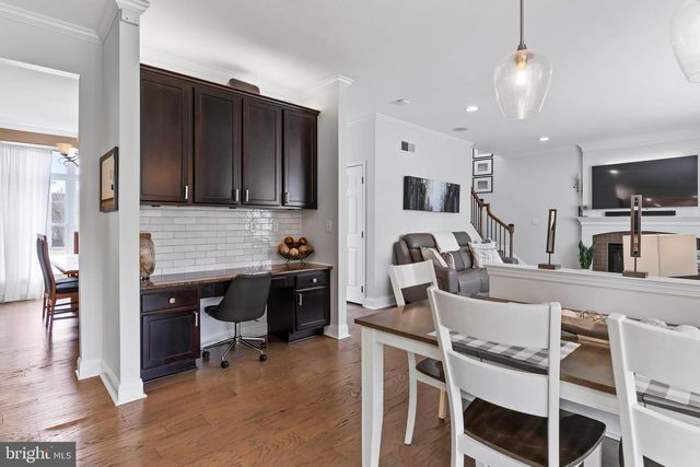 7374 COUNTRY VIEW DR, Harrisburg, PA 17112