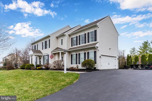 7374 COUNTRY VIEW DR, Harrisburg, PA 17112