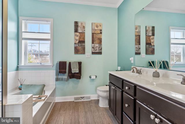 7374 COUNTRY VIEW DR, Harrisburg, PA 17112