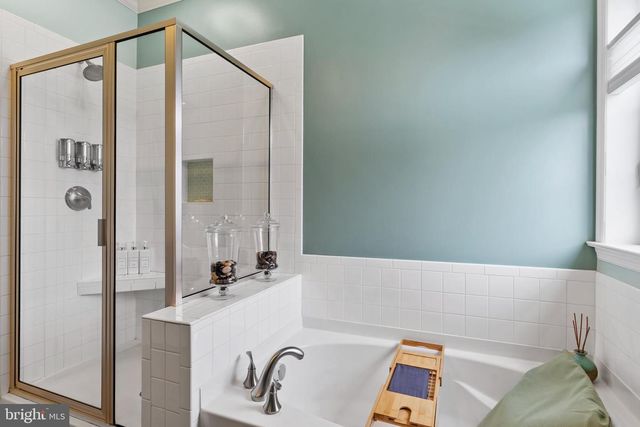 7374 COUNTRY VIEW DR, Harrisburg, PA 17112