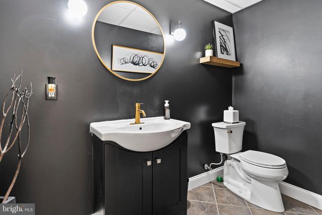 7374 COUNTRY VIEW DR, Harrisburg, PA 17112