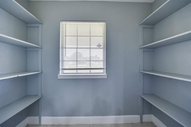 722 Dell Dale Street, Channelview, TX 77530
