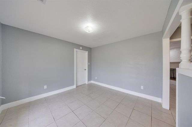 722 Dell Dale Street, Channelview, TX 77530