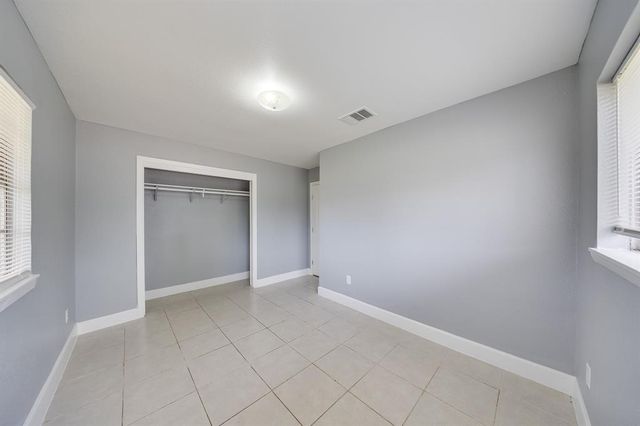722 Dell Dale Street, Channelview, TX 77530