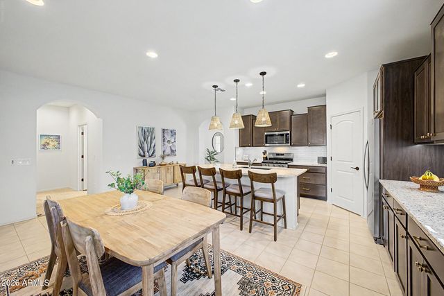 6688 W VICTORY Way, Florence, AZ 85132