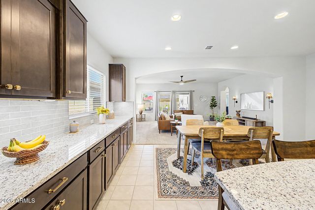 6688 W VICTORY Way, Florence, AZ 85132