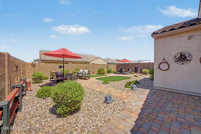 6688 W VICTORY Way, Florence, AZ 85132