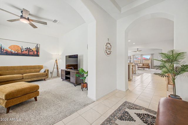 6688 W VICTORY Way, Florence, AZ 85132