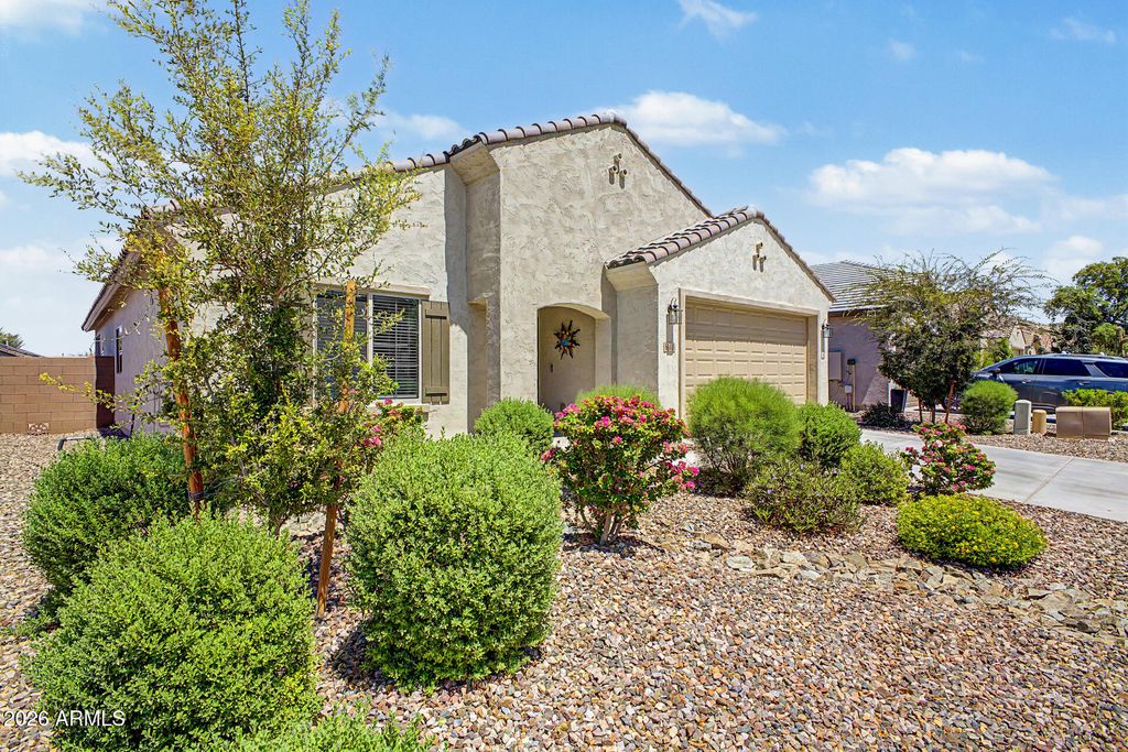 6688 W VICTORY Way, Florence, AZ 85132