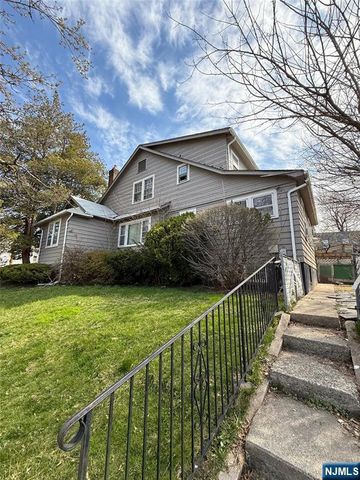 12-14 Hillcrest Road, Maplewood, NJ 07040