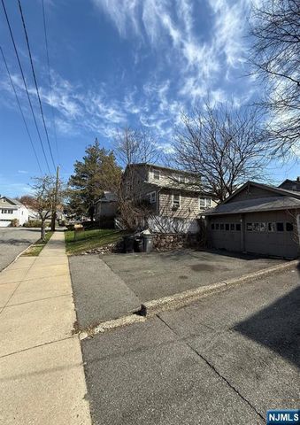 12-14 Hillcrest Road, Maplewood, NJ 07040