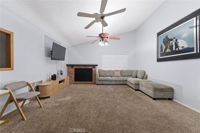 897 Digby, Hemet, CA 92545