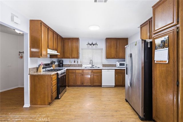 897 Digby, Hemet, CA 92545